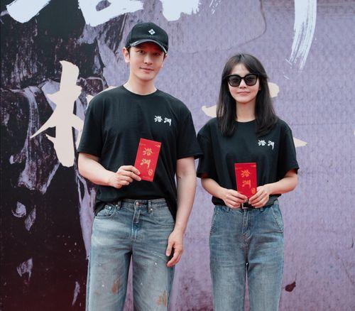 丝袜国产女人视频,国产女人风情万种