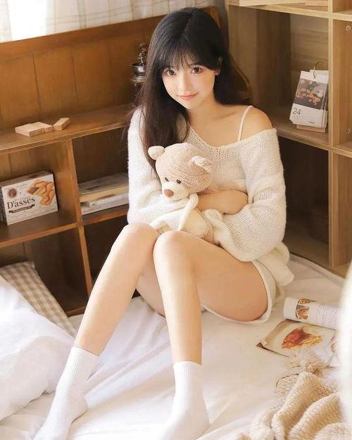 白丝玉足视频国产,白丝玉足视频，展现东方足部美学