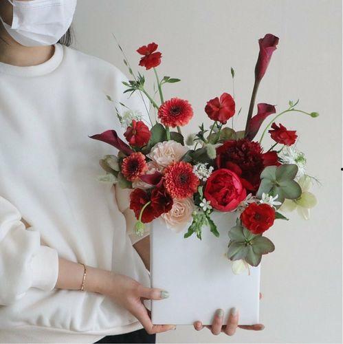 国产芍药小花束视频播放,视频播放引网友热议